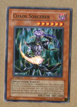 Yu-Gi-Oh! 1st Edition SD6-EN012 Chaos Sorcerer SPELLCASTER EFFECT. GAME CARD - Image 2