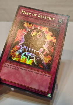 Mask of Restrict LON-018 Ultra Rare 1st Edition Yugioh 1955 - Image 3