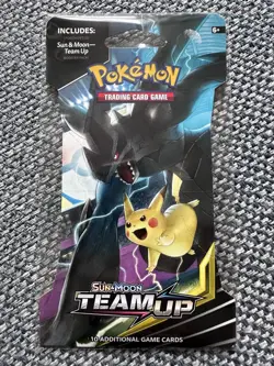 Pokemon Sun & Moon Team Up Sleeved Booster Pack - Image 1