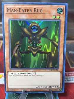 Man-Eater Bug LOB-EN108 Legend of Blue Eyes White Dragon (25th Anniversary) NM - Image 1