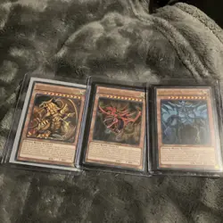 Egyptian Gods Set (Slifer, Obelisk, Ra) Yugi's Legendary Decks 1st Edition UR - Image 1