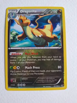 Dragonite Pokemon Trading Card Lot - Image 4