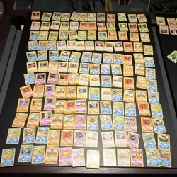 169 Card lot 1999 Original Rare Pokemon Base Set cards - Image 1