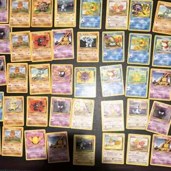 169 Card lot 1999 Original Rare Pokemon Base Set cards - Image 4