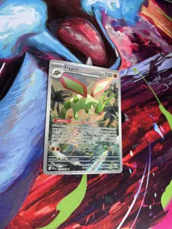 Pokemon TCG Flygon 101/094 Me02: Illustration Rare Phantasmal Flames - Image 3