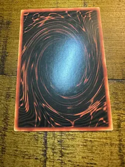 Slifer the Sky Dragon YGLD-ENG01 Limited Edition Ultra Rare PL + BONUS - Image 2