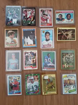Random Vintage Baseball Cards Lot ~200+ Cards | 1970s–1990s | Box Collection) - Image 4