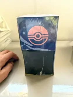 Pokemon Centre Chaos Rising Elite Trainer Box ETB Brand New Sealed - Image 4