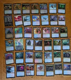 Magic the Gathering Assorted Colors Mixed Card Lot - 100 + Cards W Some Foils - Image 1