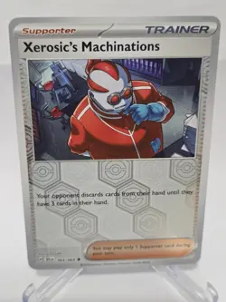 XEROSIC'S MACHINATIONS 064/064 - POKEMON - REVERSE HOLO - SHROUDED FABLE - Image 1