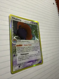 Vileplume Delta Species Reverse Holo 17/110 Holon Phantoms Unstamped NM - Image 1