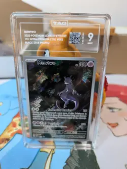 2023 POKEMON BLACK STAR PROMO 151 ULTRA-PREM COLL #052 MEWTWO TAG 9 *QR GRADE* - Image 1