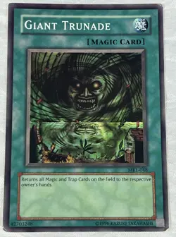 YUGIOH - GIANT TRUNADE 1st EDITION MRL-048 - SUPER RARE LP/MP - Image 1
