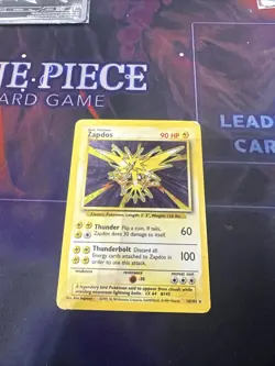 Zapdos 16/102 - Base Set Holo Rare Pokemon TCG DMG - Image 1