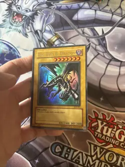 (VF) Yu-Gi-Oh! TCG Red-Eyes Black Dragon SDJ-001 Vintage Holo Unlimited LP - Image 2