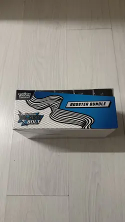 Pokemon TCG Black Bolt Booster Bundle Display Case Factory Sealed - Image 4