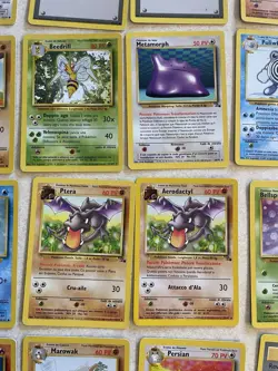 Pokemon WOTC 44 Card Italian Lot w/ Four rares! Base Set, Jungle, Fossil NM/LP - Image 2