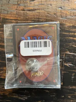 Magic the Gathering Card Game White Plains Mondo Enamel Pin NEW UNUSED - Image 2