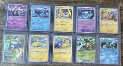 Pokemon 10 card lot - Image 1