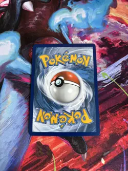 Pokemon TCG Rayquaza 138/185 Amazing Rare Vivid Voltage - Image 4