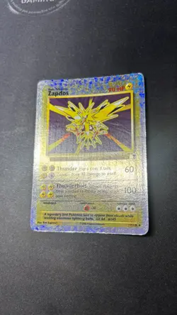 Zapdos reverse holo 19/110 Legendary collection - Image 4