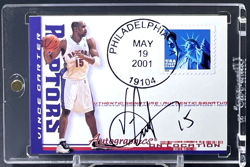 Vince Carter 2000-01 Fleer Futures Autographics On Location SP On Card Auto HOF - Image 1