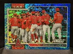 Topps 2026 Series Two Los Angeles Angels Team Card #476 Blue Foil /150 - Image 4