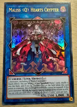 Yu-Gi-Oh! Maliss Q Hearts Crypter 25LP-EN016 Ultra Rare Emblazoned Stamp WC2025 - Image 1
