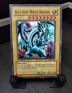 Konami Yu-Gi-Oh! TCG Blue-Eyes White Dragon SKE-001 Ultra Holo Eng 1st - Image 1