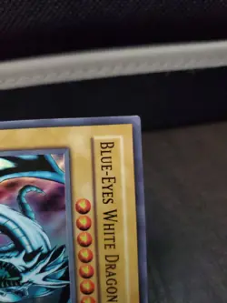 Konami Yu-Gi-Oh! TCG Blue-Eyes White Dragon SKE-001 Ultra Holo Eng 1st - Image 3