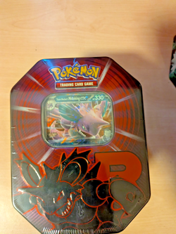 Pokemon TCG Destined Rivals Team Rocket's Nidoking EX Tin (4 Packs) NEW / SEALED - Image 1