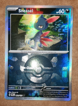Pokemon- Sneasel 061/131- Prismatic Evolutions- Pokeball Pattern Holo Card - Image 1