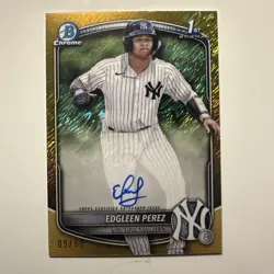 2025 Bowman Edgleen Perez 1st Gold Shimmer Chrome Auto /50 Yankees Prospect - Image 1