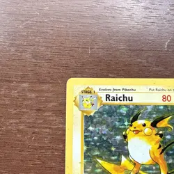 1ST EDITION Pokemon Base Set Shadowless Raichu Holo - Image 4