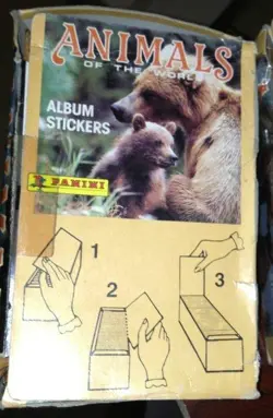 100 x Sealed Panini Animals of the World Sticker Packs (Full Box) - Image 1
