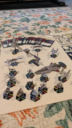 Star Wars Pocketmodel TCG Lot (18 models + 22 cards) - Image 2