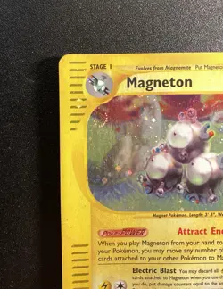 Pokemon Card Magneton H18/H32-Holo Skyridge ENG - Image 3