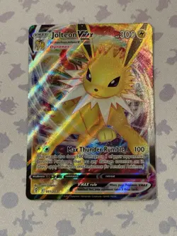 Jolteon VMAX 051/203 Holo Evolving Skies Pokemon Card NM 🔥🔥 - Image 1