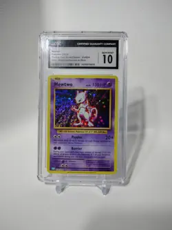 Mewtwo 014/034 Trading Card Classic Holo Near Mint Condition - Image 1