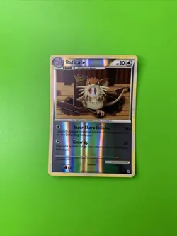 Raticate 34/90 Undaunted Reverse Holo Pokemon Card NM - Image 1