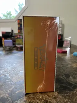 Pokemon TCG Sword and Shield Ultra Premium Collection Charizard Box 820650871115 - Image 2