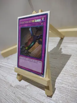 Yu-Gi-Oh Card Seven Tools of the Bandit LCYW-EN089 Unlimited Secret Rare Trap. - Image 2