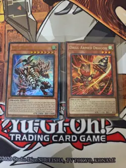 YUGIOH PILE ARMED DRAGON MP25 ULTRA + DRILL ARMED DRAGON MZMU RARE 1ST ED NM - Image 1