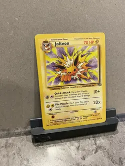 Pokemon TCG Jolteon Jungle 20/64 Regular Rare Non-Holo Card - Image 1
