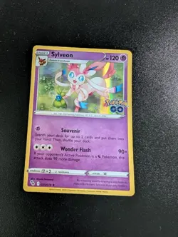 Sylveon 035/078 Holo Rare Pokemon GO Pokemon Holo Near Mint - Image 1
