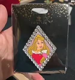 Disney 3" Aurora Diamond Series Limited Edition 300 Sleeping Beauty Pin - Image 2