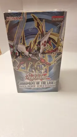 Yu-gi-oh Judgment Of The Light Deluxe Edition English Edition - Image 1