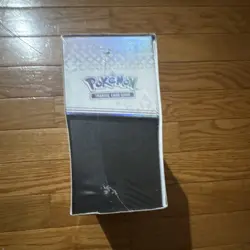 Pokemon TCG Scarlet & Violet Prismatic Evolutions ETB Box 65 Cards Eevee - Image 2