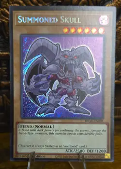 Summoned Skull BLGG-EN001 Battles of Legend: Glorious Gallery 1st Edition - Image 1