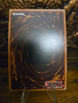 Summoned Skull BLGG-EN001 Battles of Legend: Glorious Gallery 1st Edition - Image 2